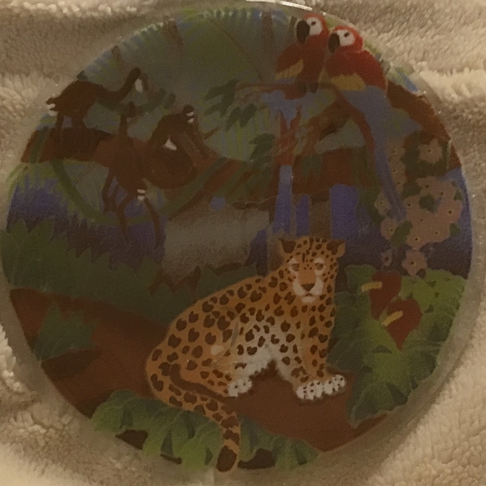 Vintage RARE Peggy Karr Glass Cheetah & Birds 11” Round
